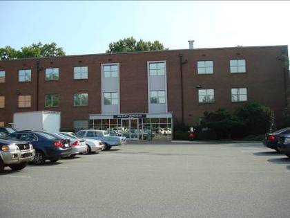 The front entrance to the office building, USMS offices are on the 2nd floor suite 220